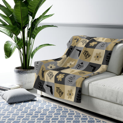 The Black and Gold All The Things | Sherpa Fleece Blanket