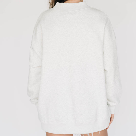 The Madi Classic Mockneck Georgia Applique | Youth Ash