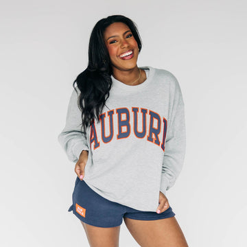 The Mallory Applique Crewneck Auburn Applique | Heather Grey