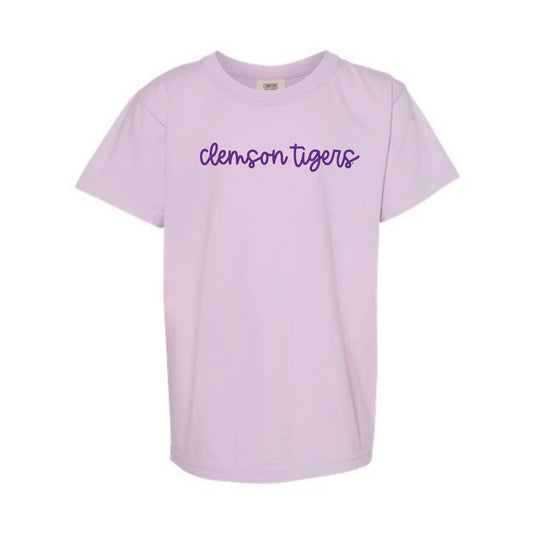 The Clemson Tigers Cursive | Youth Orchid Tee