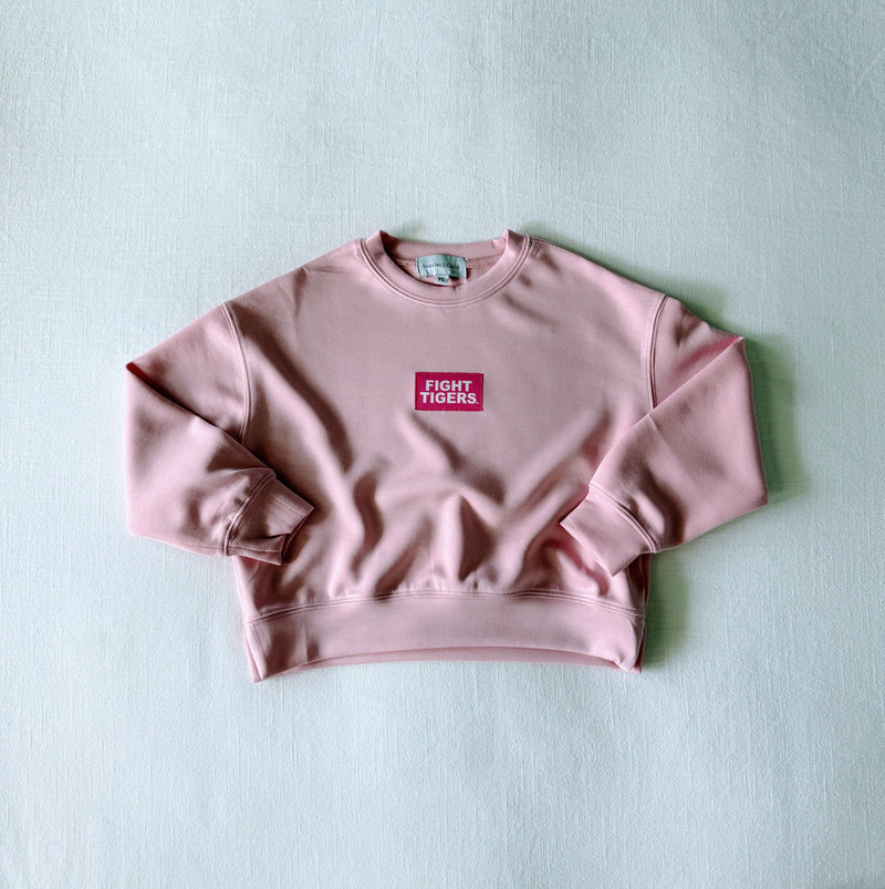 The Light Pink Ava Airy Crewneck | Fight Tigers Woven Label